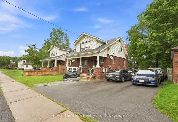 117 Park Road N — photo 2