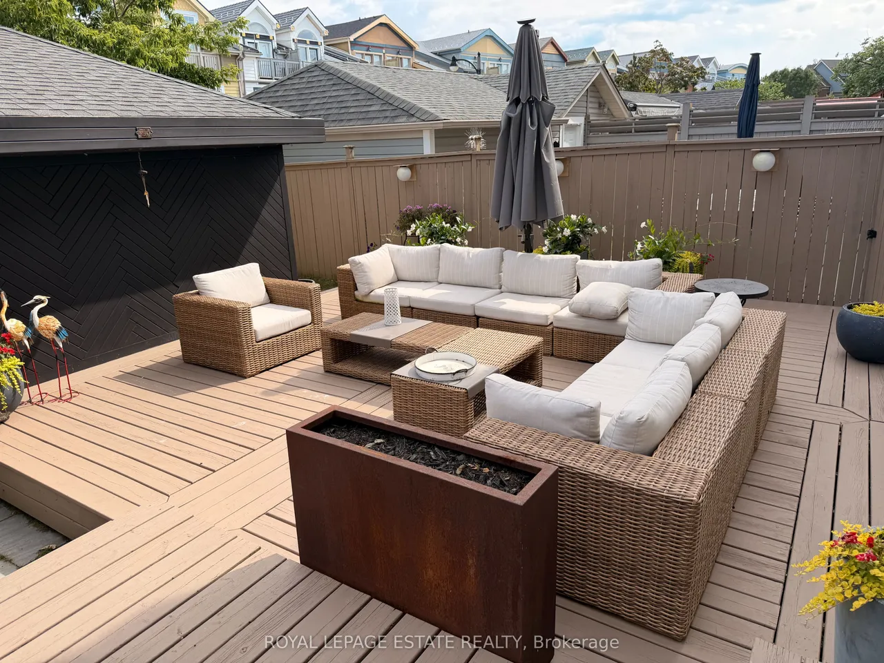 95 Boardwalk Drive — photo 36