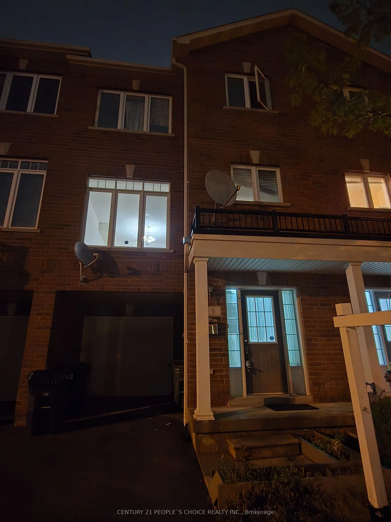 5 Curran Hall Crescent