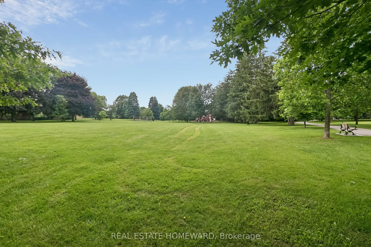 94 Rochman Boulevard — photo 39