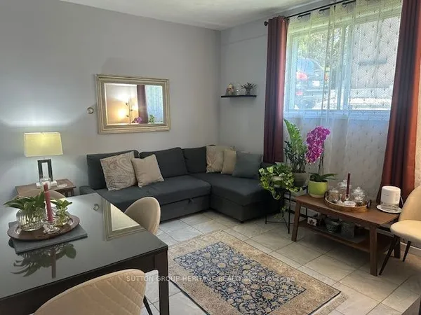 509 Colborne Street W, Unit 1 — photo 2