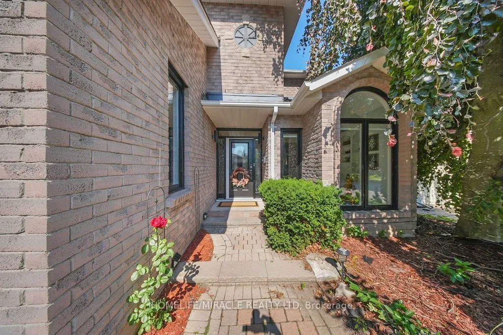 987 Copperfield Drive — photo 3