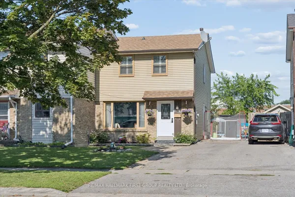 1179 Oxford Street — photo 2