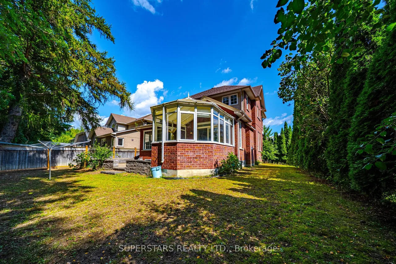 10 Thistledown Crescent — photo 44