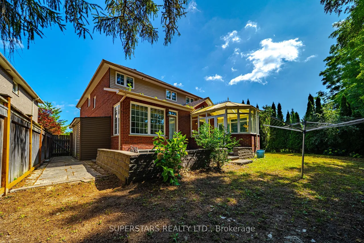 10 Thistledown Crescent — photo 45