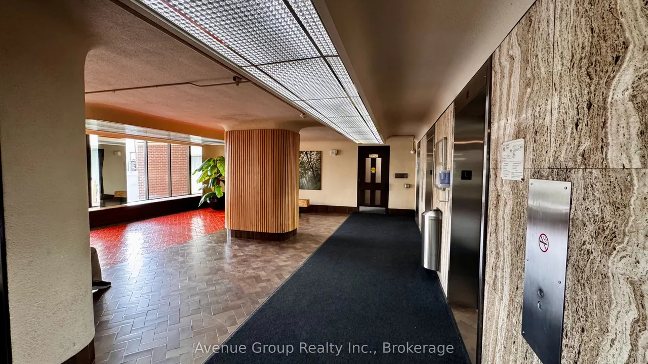 1 Massey Square, Unit 307 — photo 3