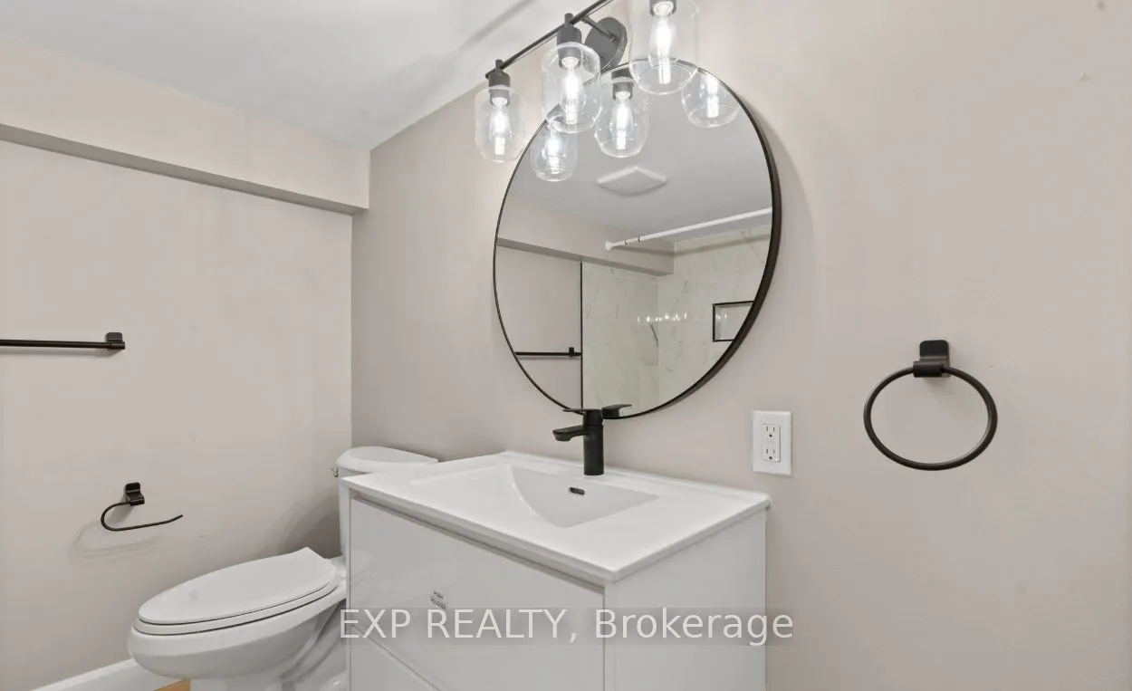 780 Oxford Street — photo 20