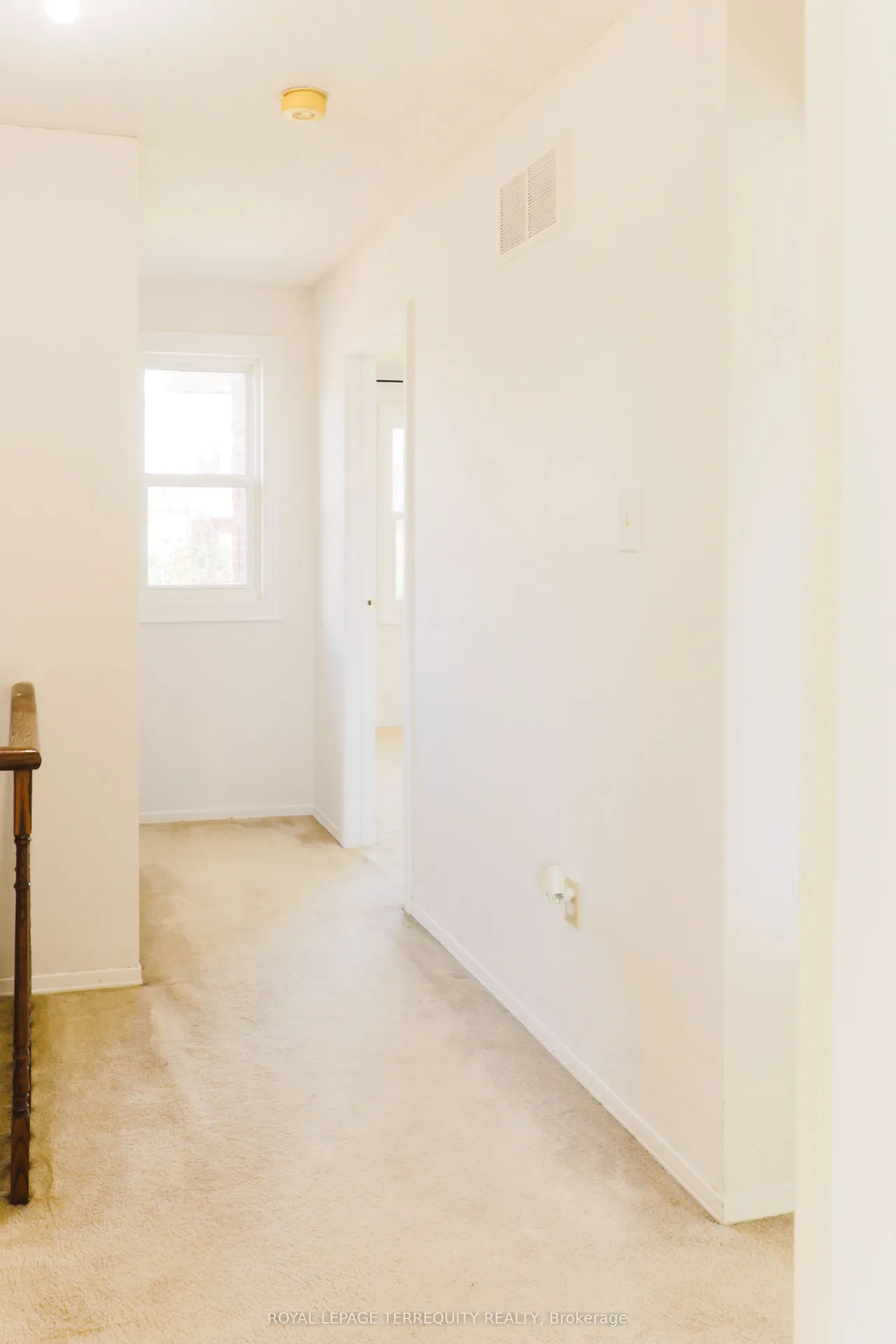 104 Gates Crescent — photo 11