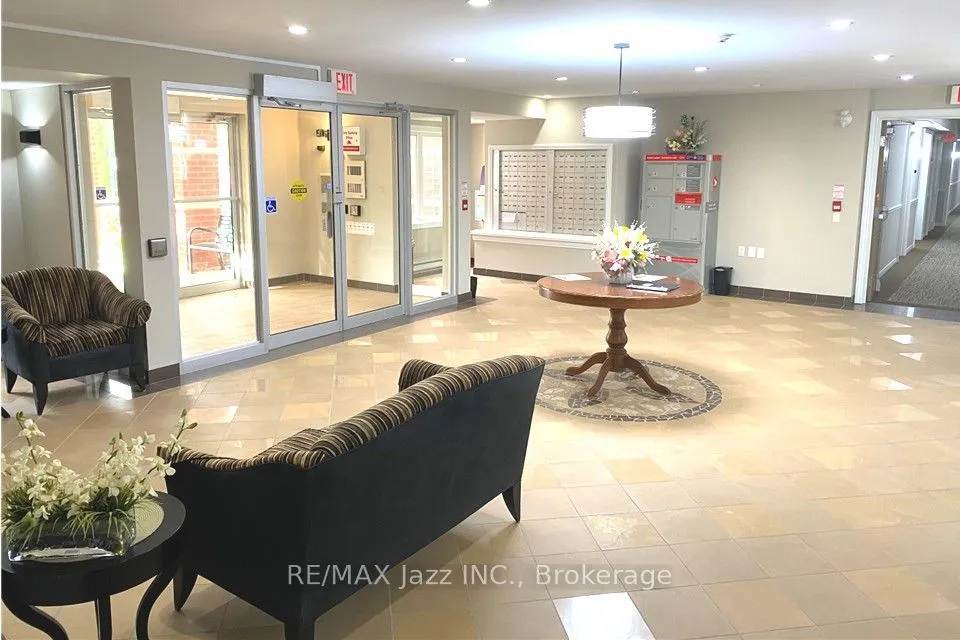 61 Clarington Boulevard, Unit 102 — photo 3