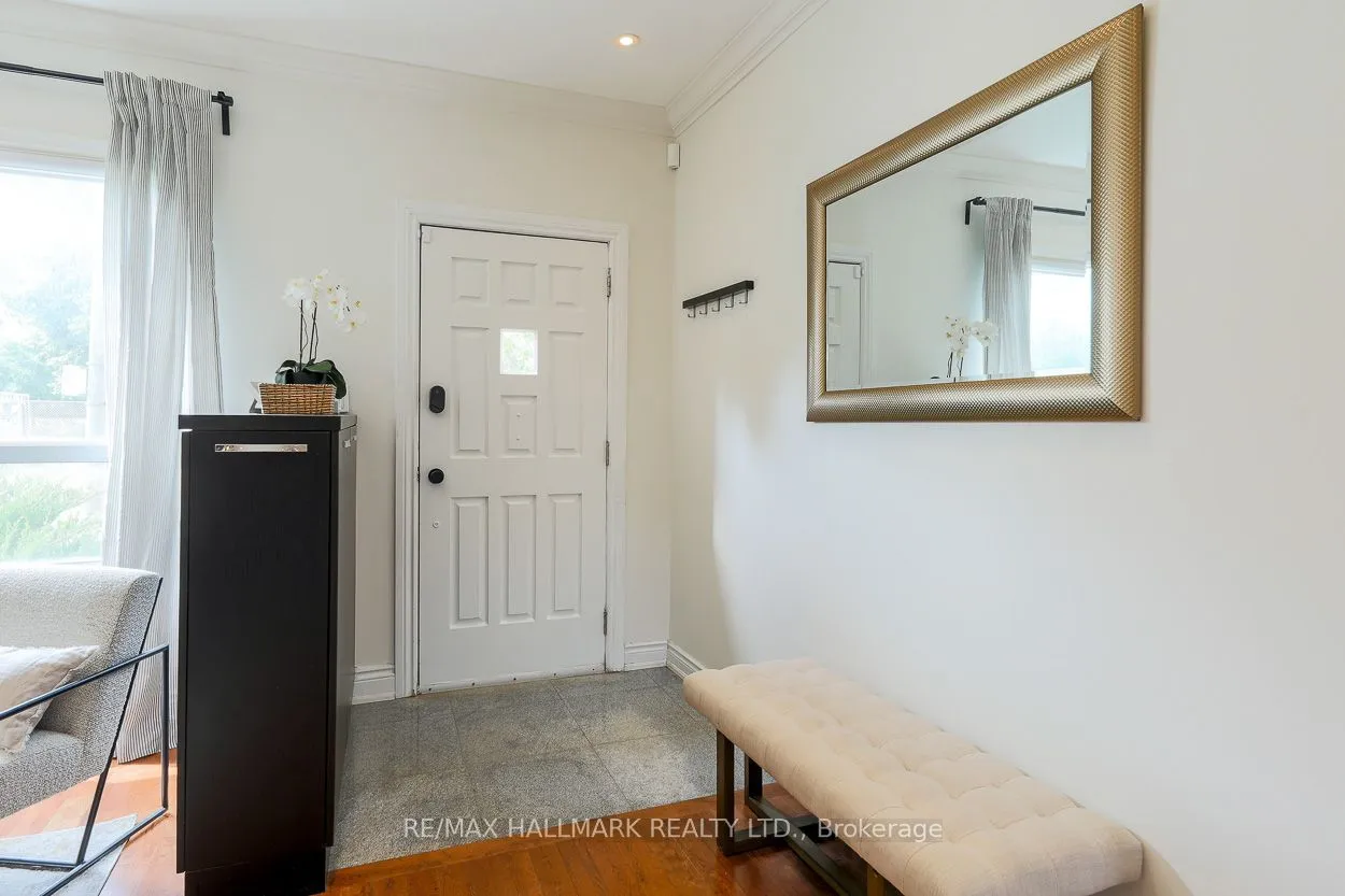 38 Boultbee Avenue — photo 2