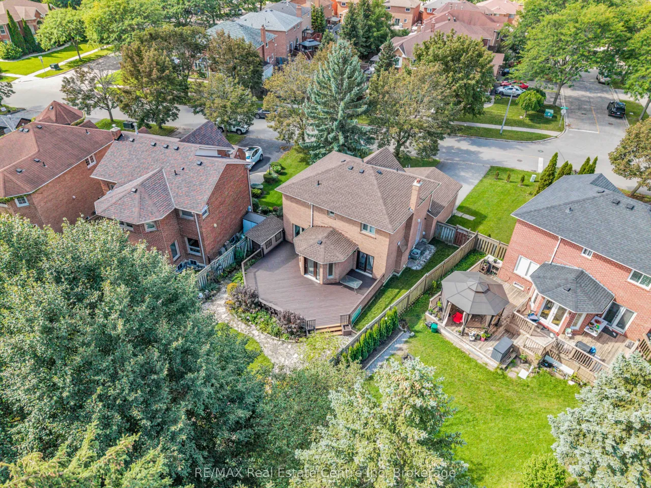 53 Meekings Drive — photo 39