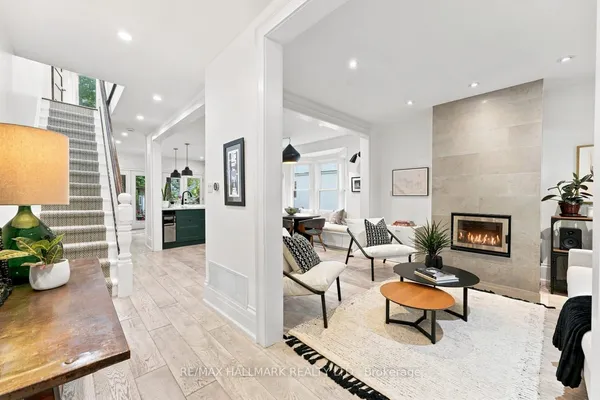 15 Redwood Avenue — photo 2