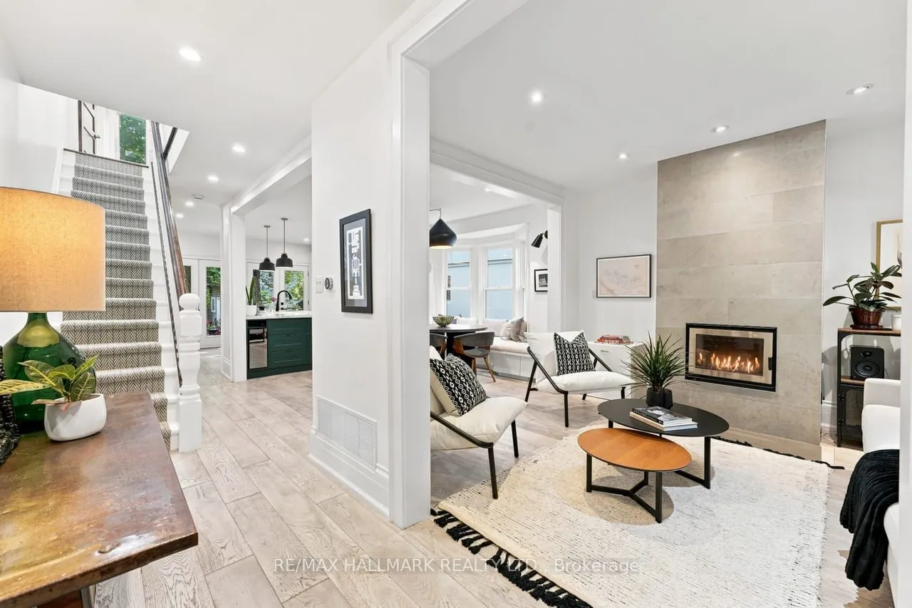 15 Redwood Avenue — photo 2