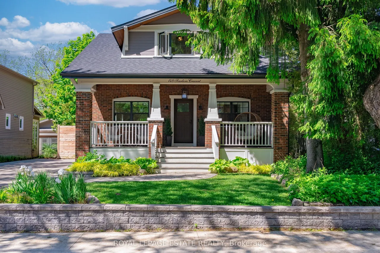148 Scarboro Crescent — photo 3