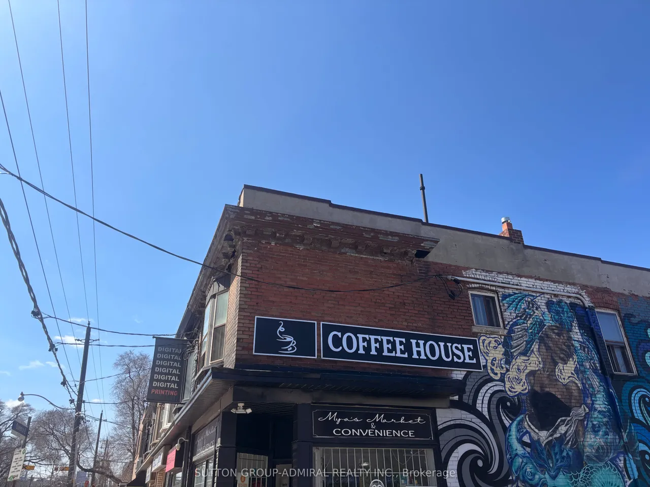 1572 Queen Street E — photo 3