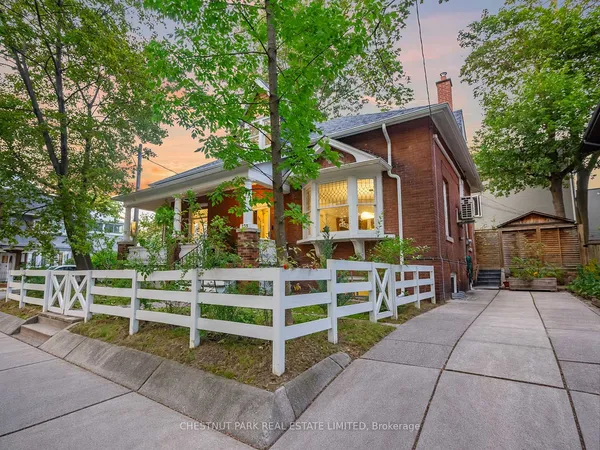 139 Hammersmith Avenue