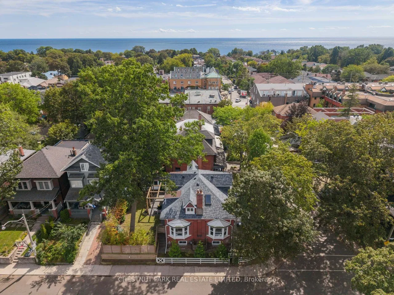 139 Hammersmith Avenue — photo 44