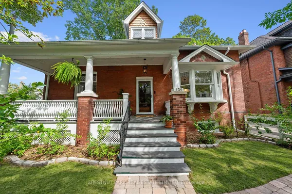139 Hammersmith Avenue — photo 2