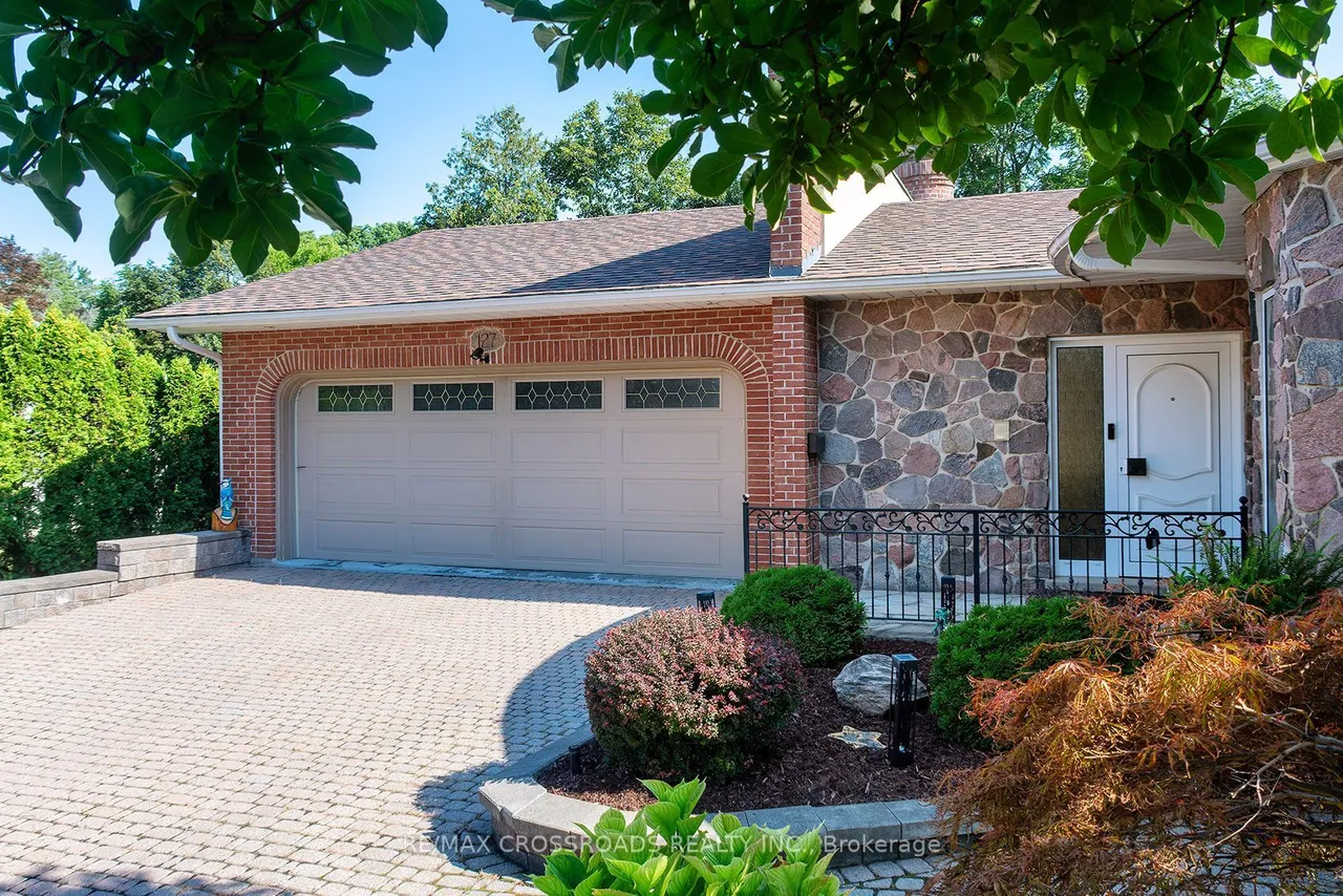 127 Taylorwood Court — photo 3