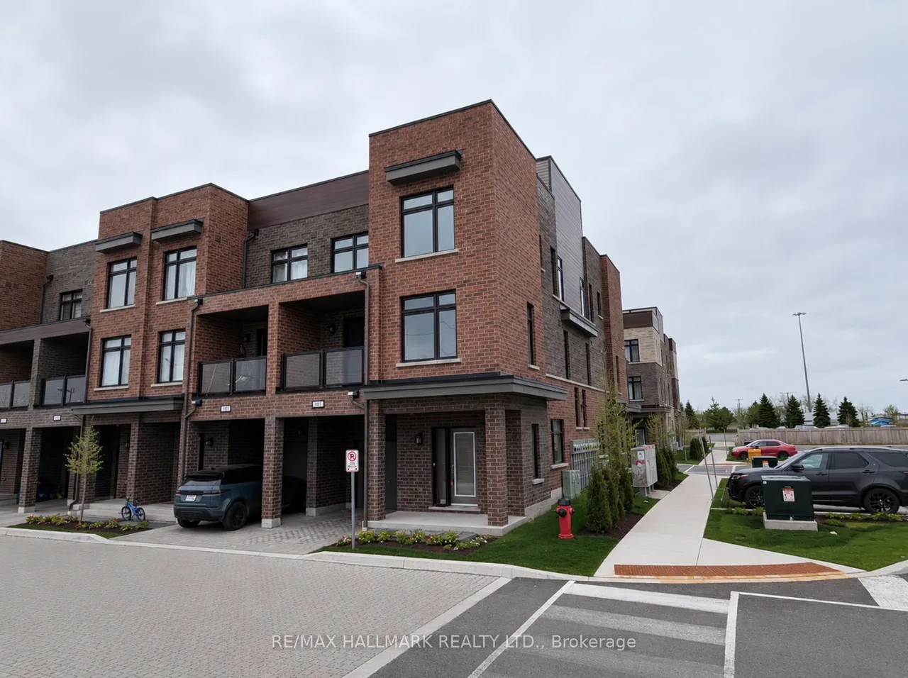 1865 Pickering Parkway S, Unit 101 — photo 2