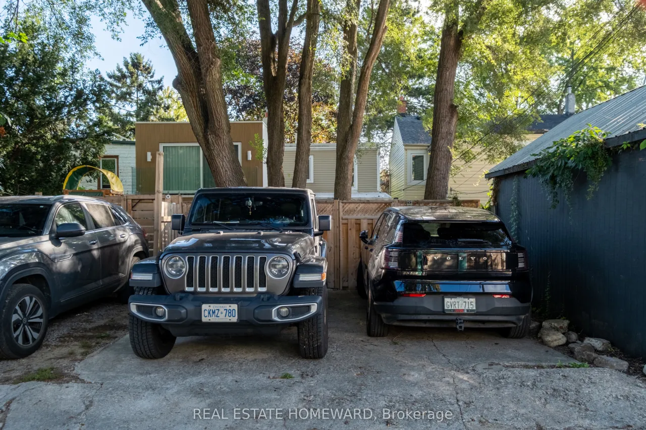 38 Poucher Street — photo 31