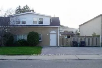 82 Meighen Avenue — photo 3