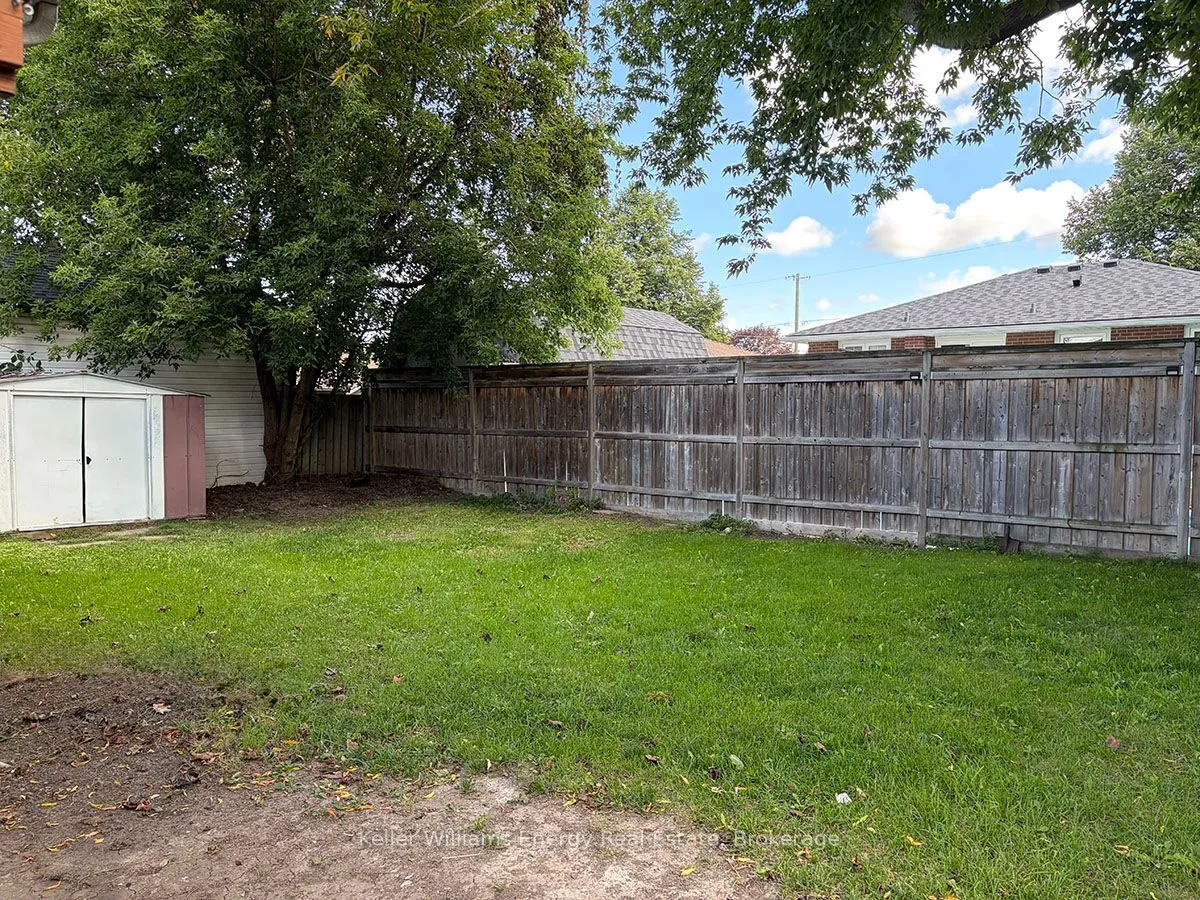 251 Poplar Street — photo 22