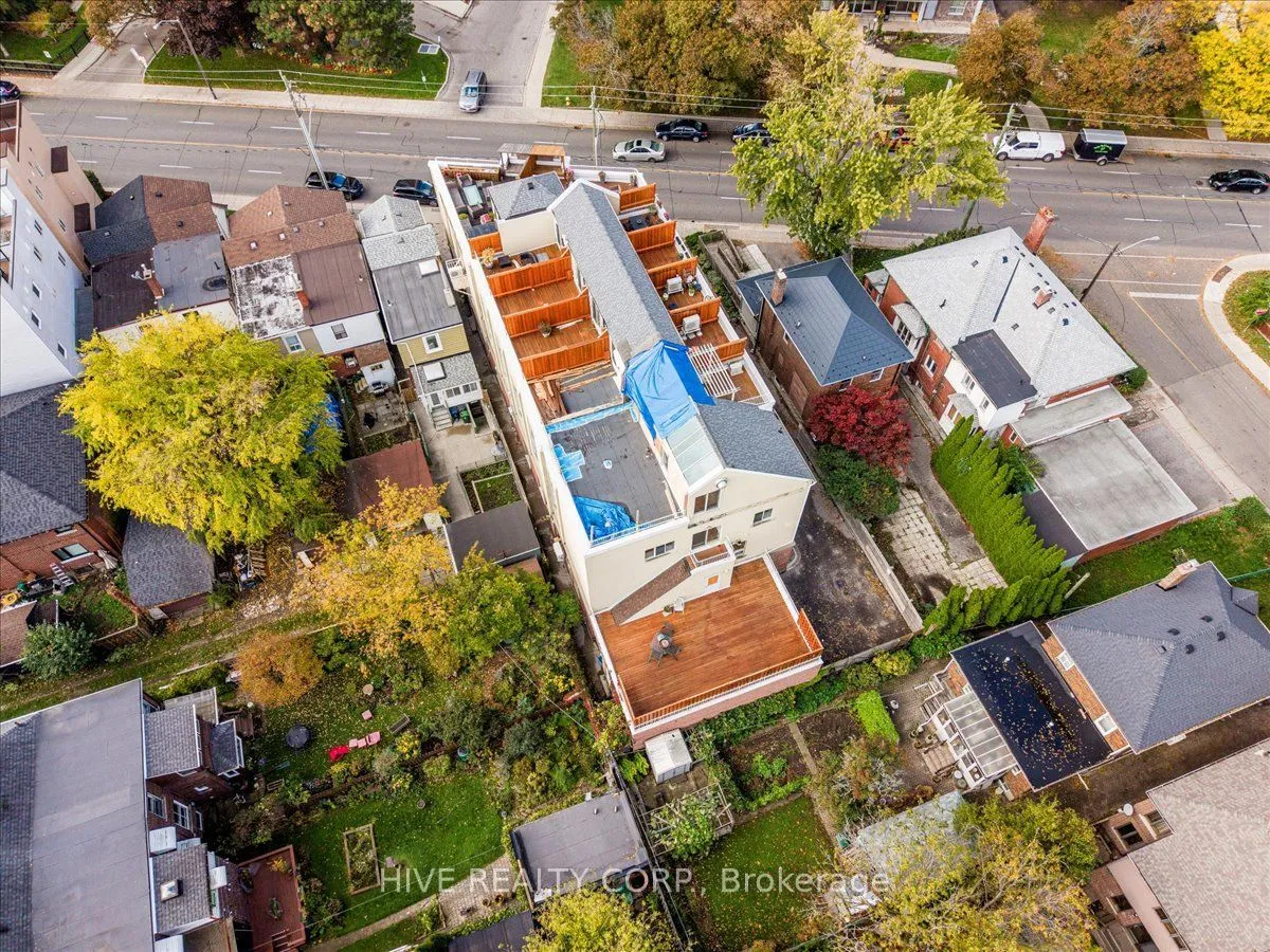 957 Broadview Avenue, Unit D — photo 35