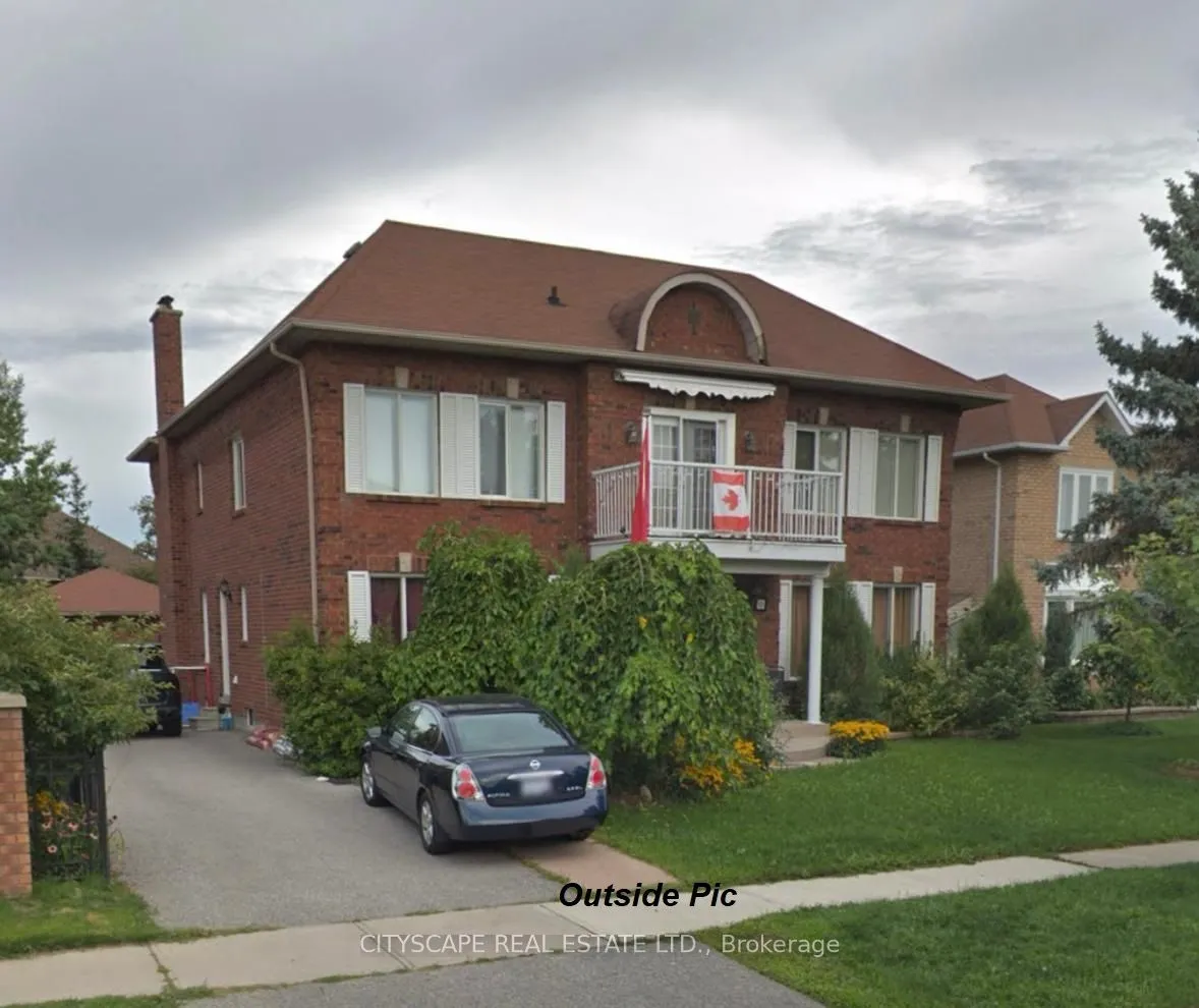 3 Leah Crescent