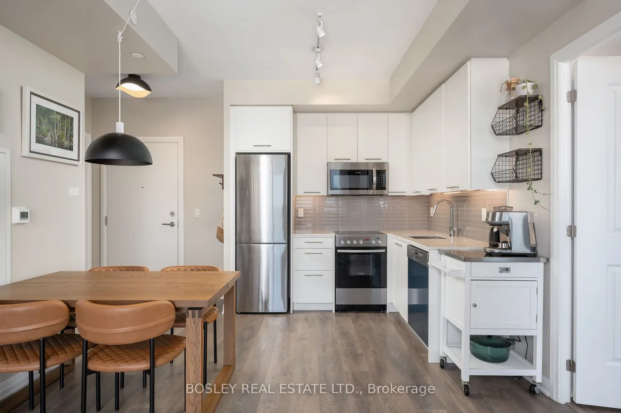 2301 Danforth Avenue — photo 2