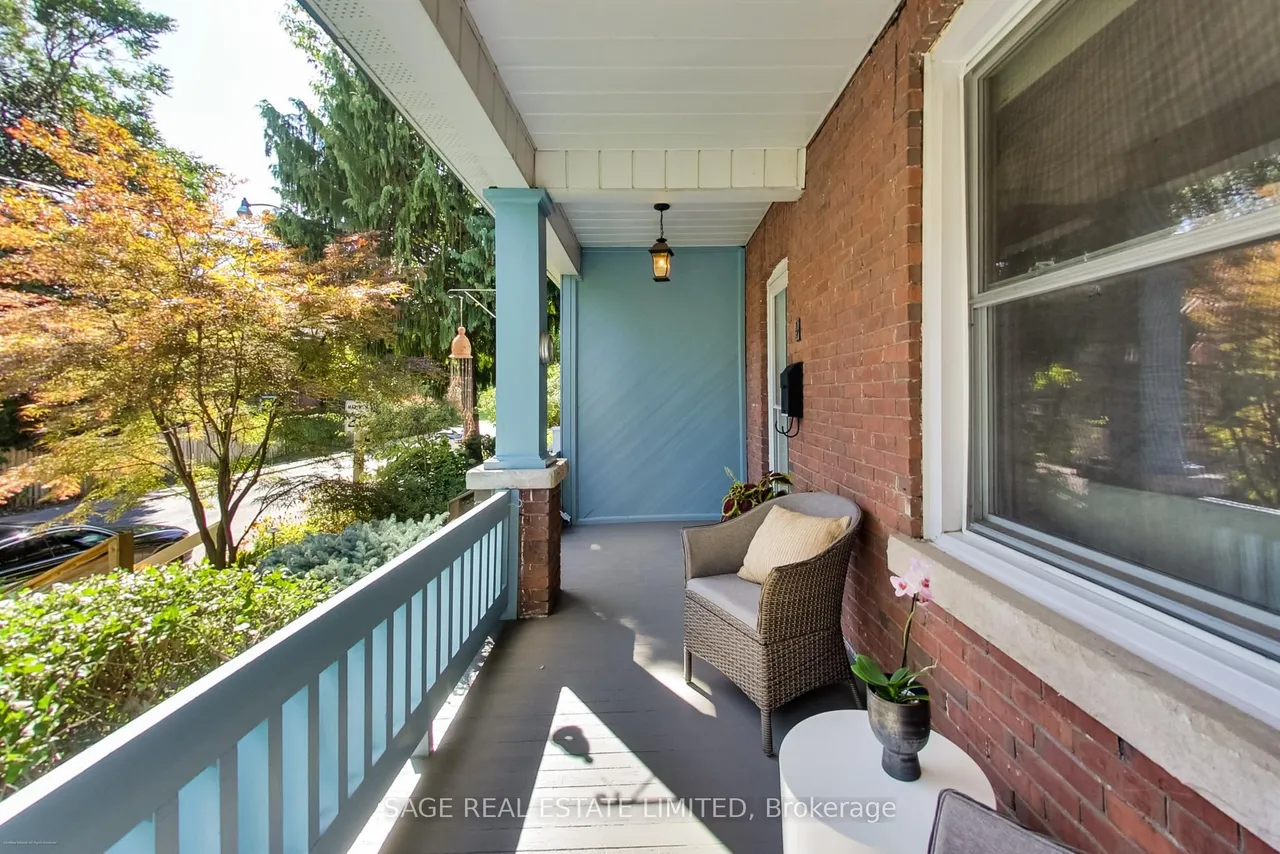 4 Dingwall Avenue — photo 3