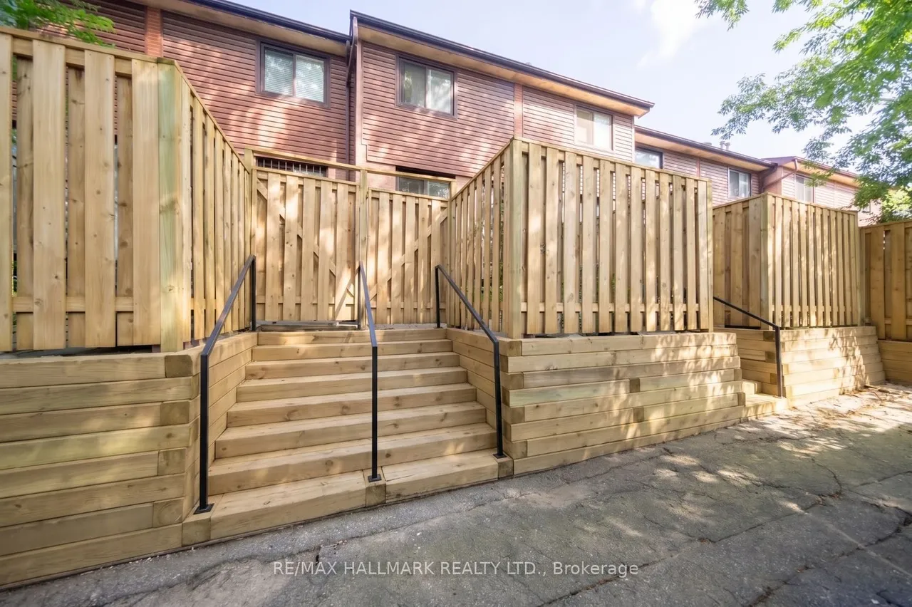 275 Broadview Avenue — photo 36