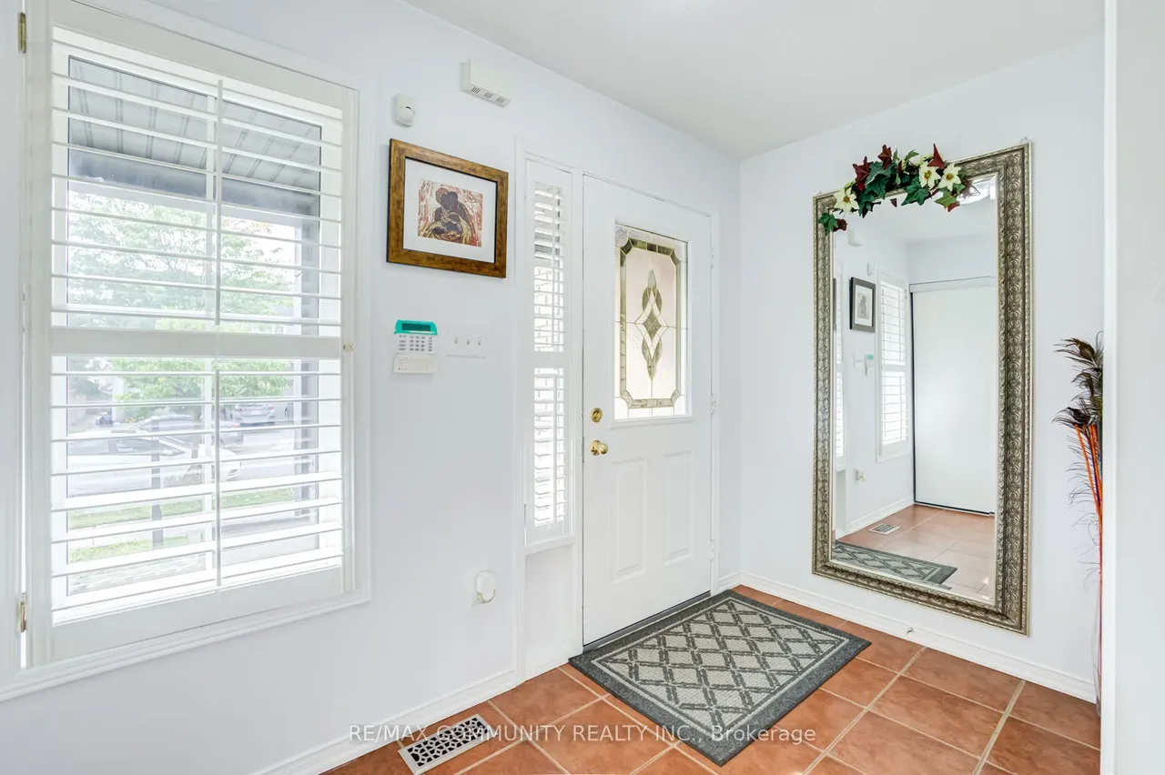 19 Tiller Street — photo 3