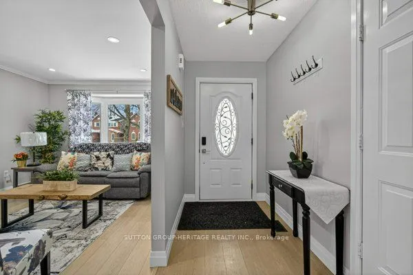 887 Lavis Court — photo 3