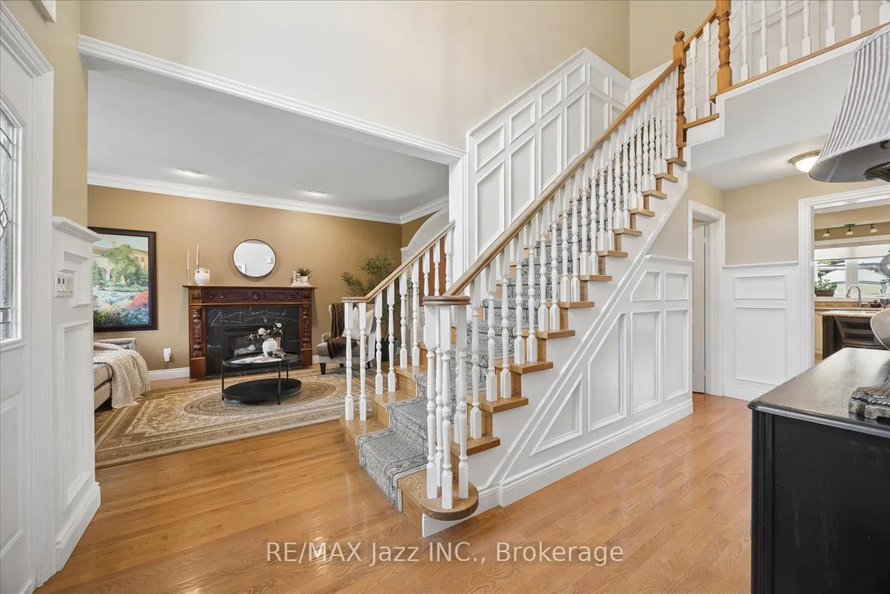140 Taylorwood Court — photo 3