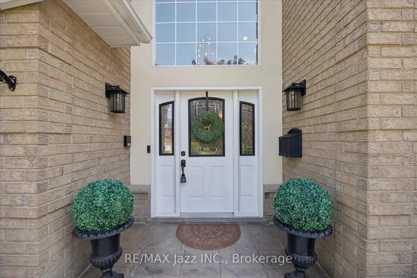 140 Taylorwood Court — photo 2