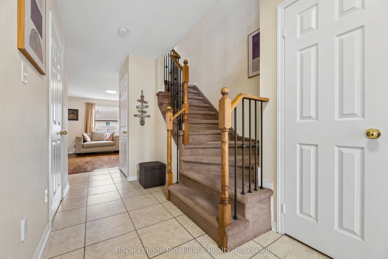 1119 Ormond Drive — photo 3