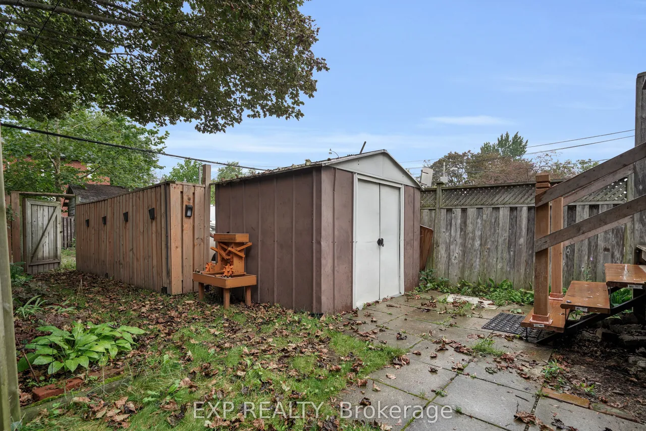530 Victoria Park Avenue — photo 3