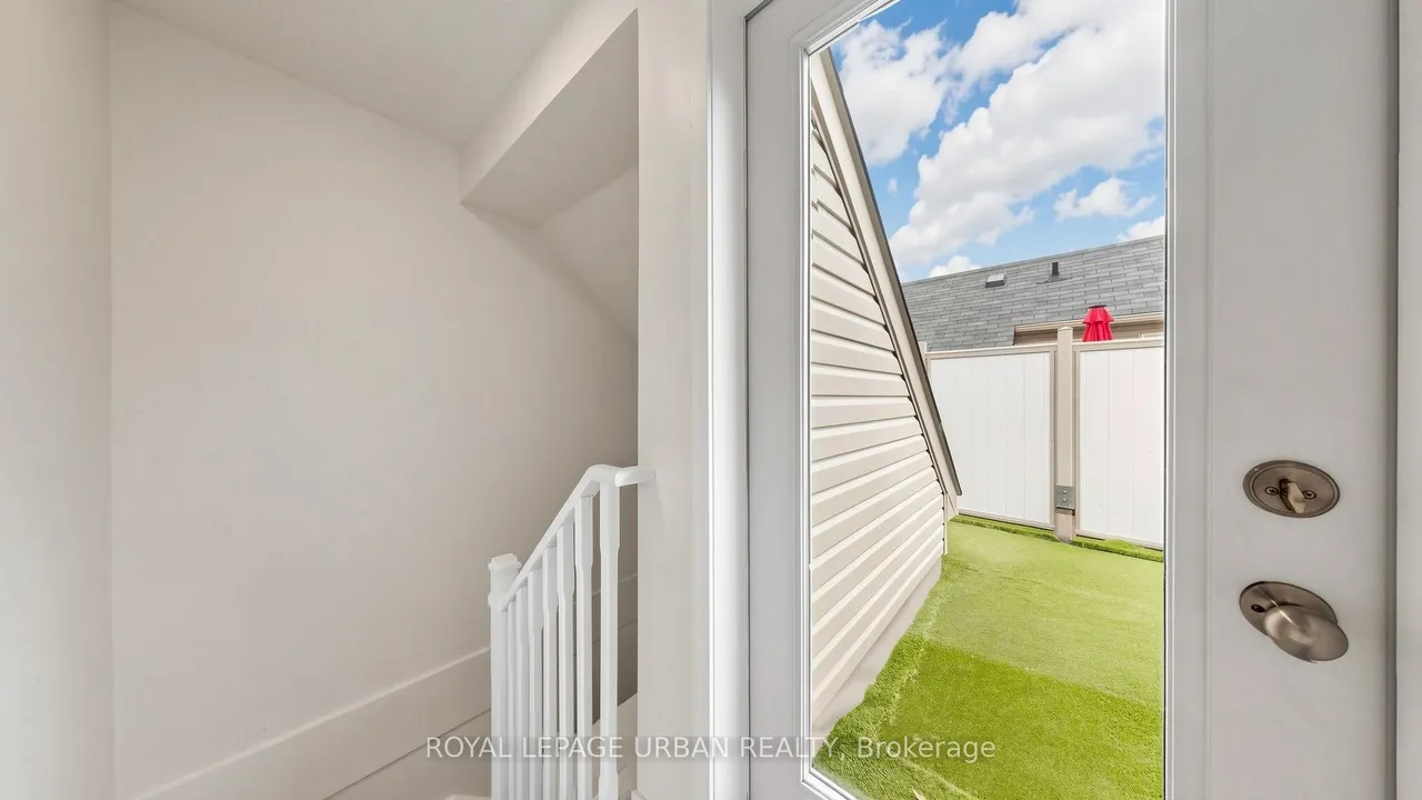 76 Munro Street — photo 5