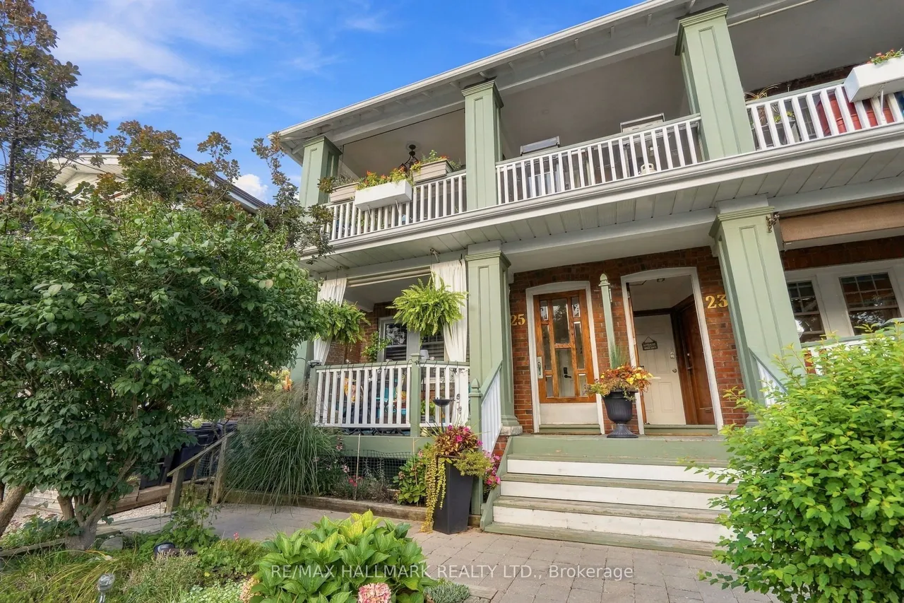25 Scarboro Beach Boulevard