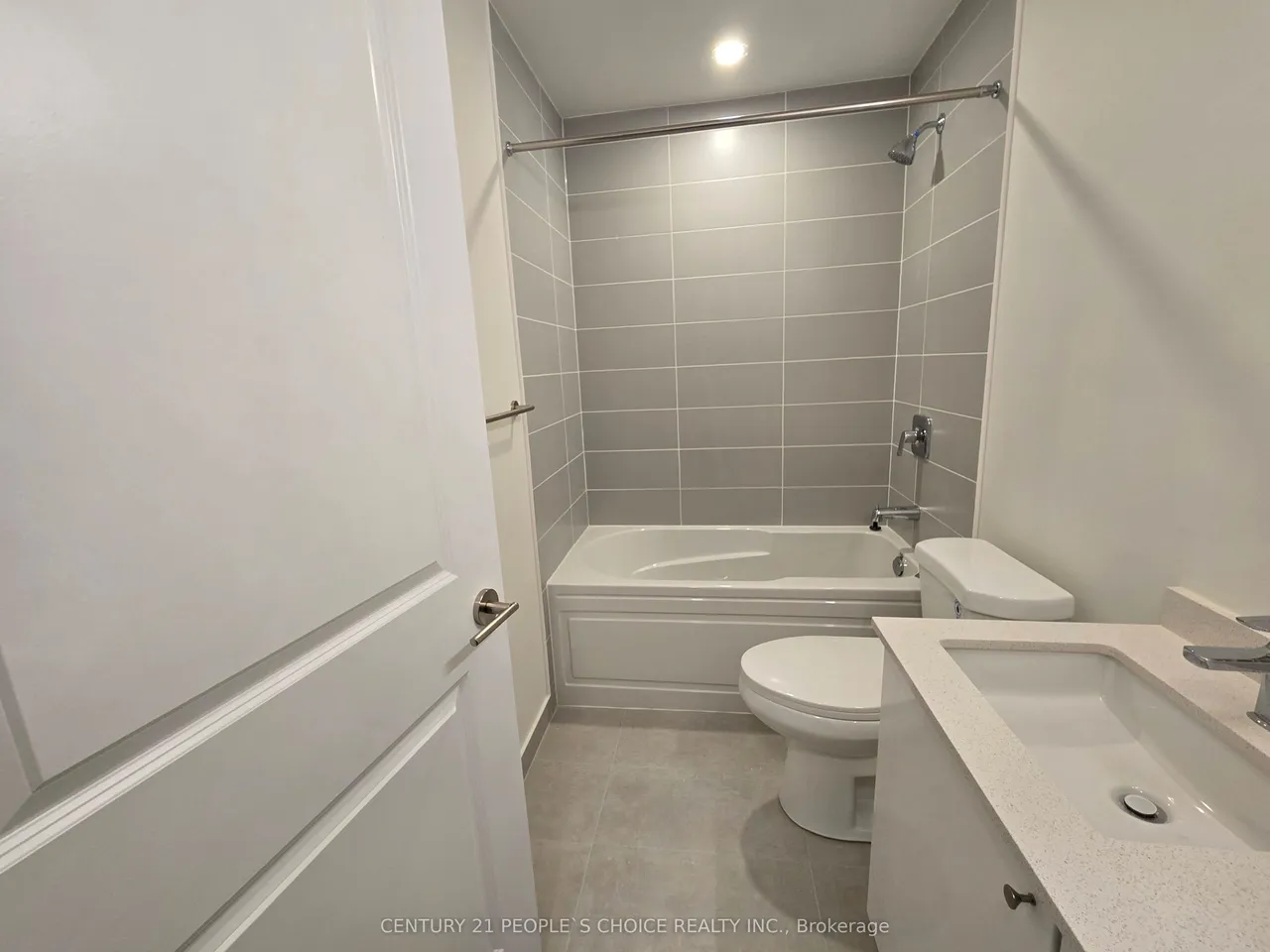 3270 Sheppard Avenue E — photo 22