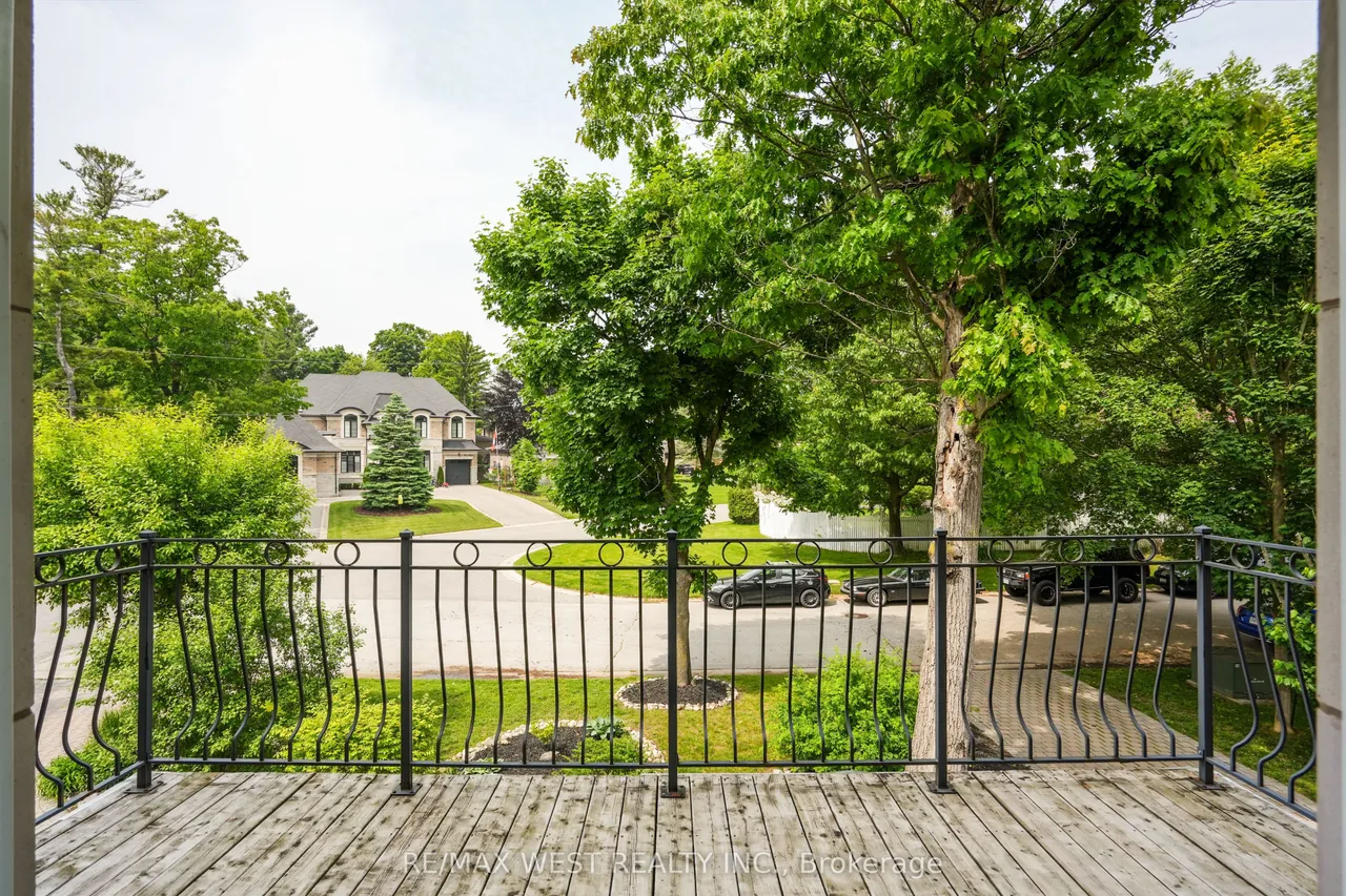 81 Woodview Drive — photo 21
