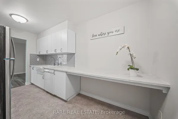 221 Ormond Drive — photo 2