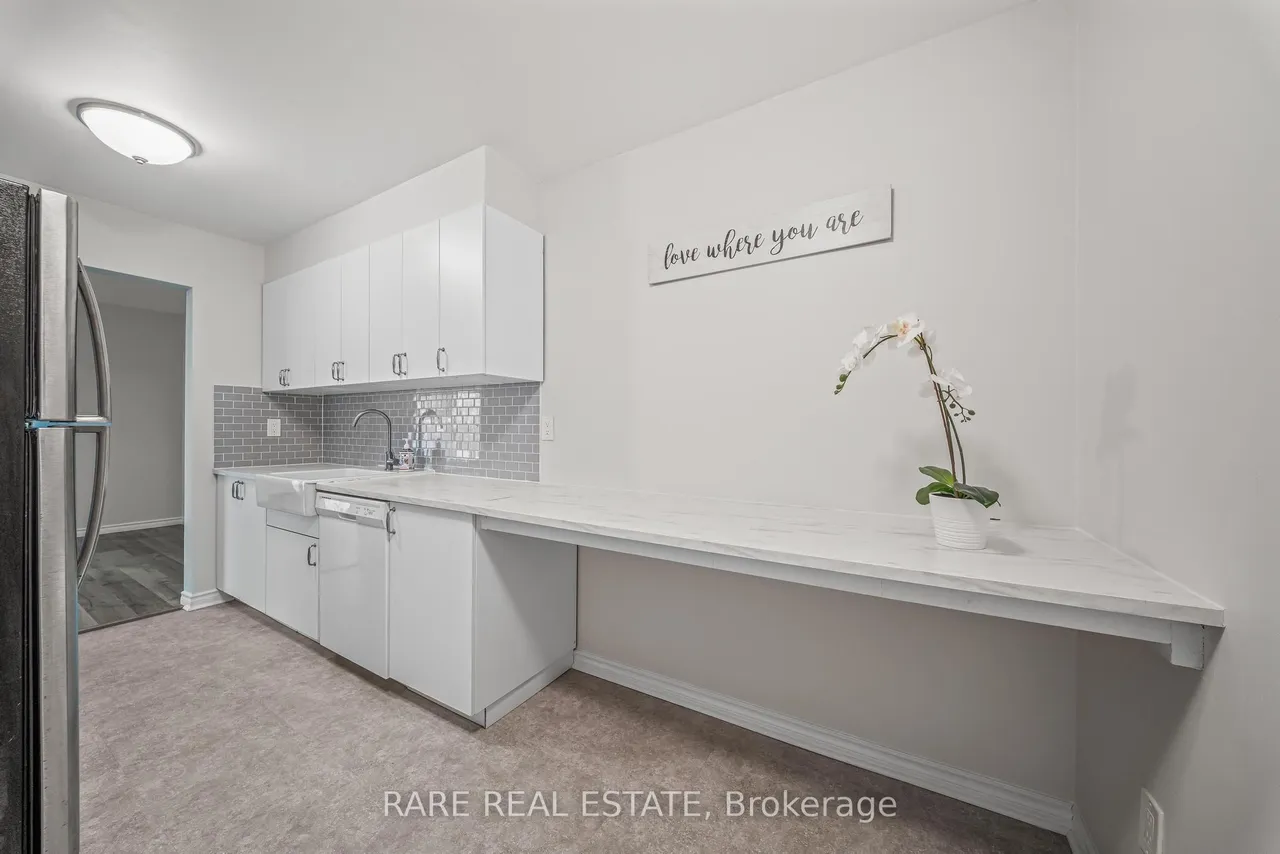 221 Ormond Drive — photo 2