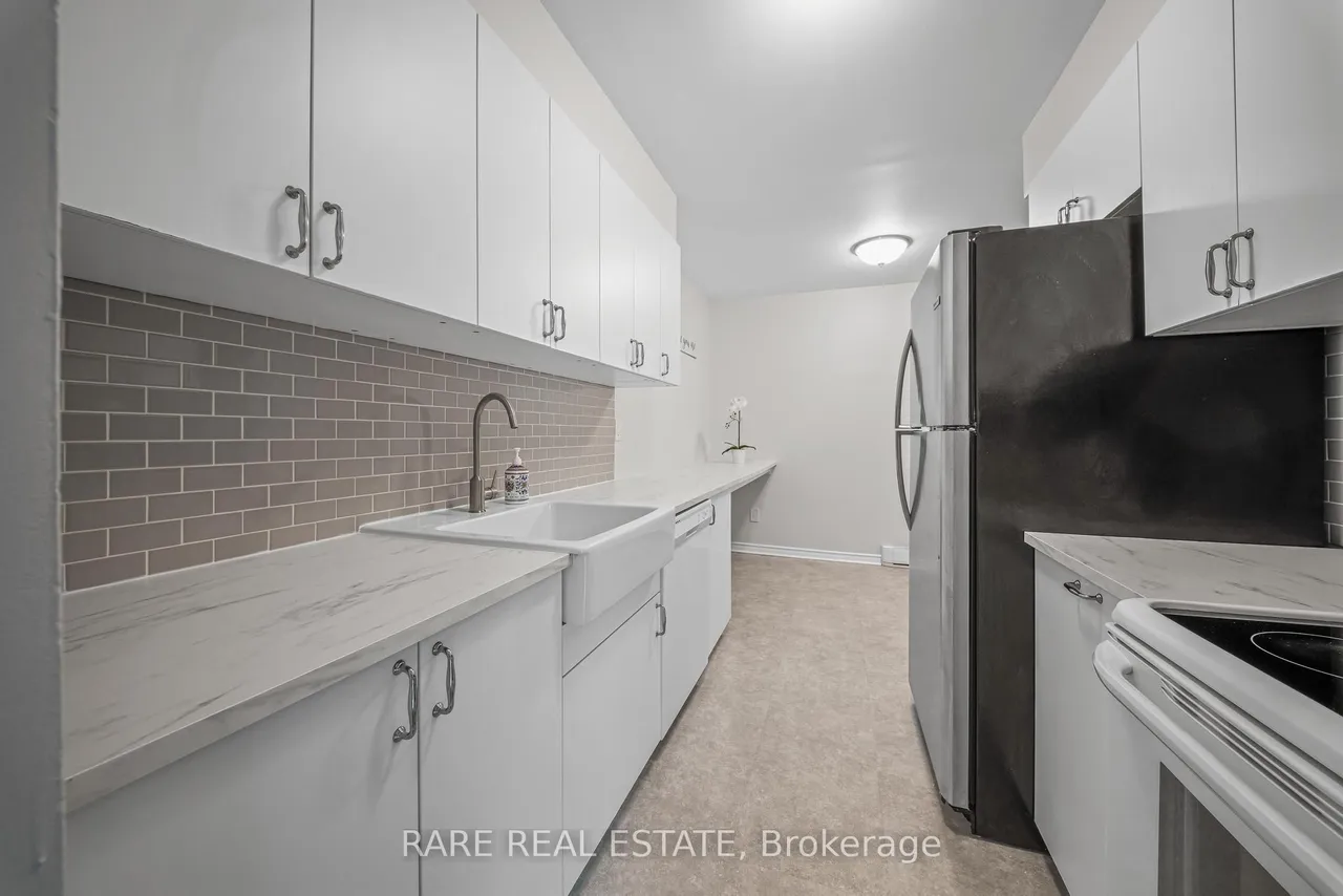 221 Ormond Drive — photo 3