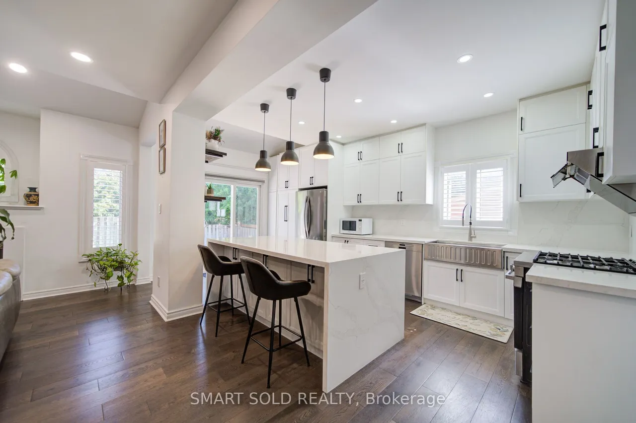 157 Waller Street — photo 3