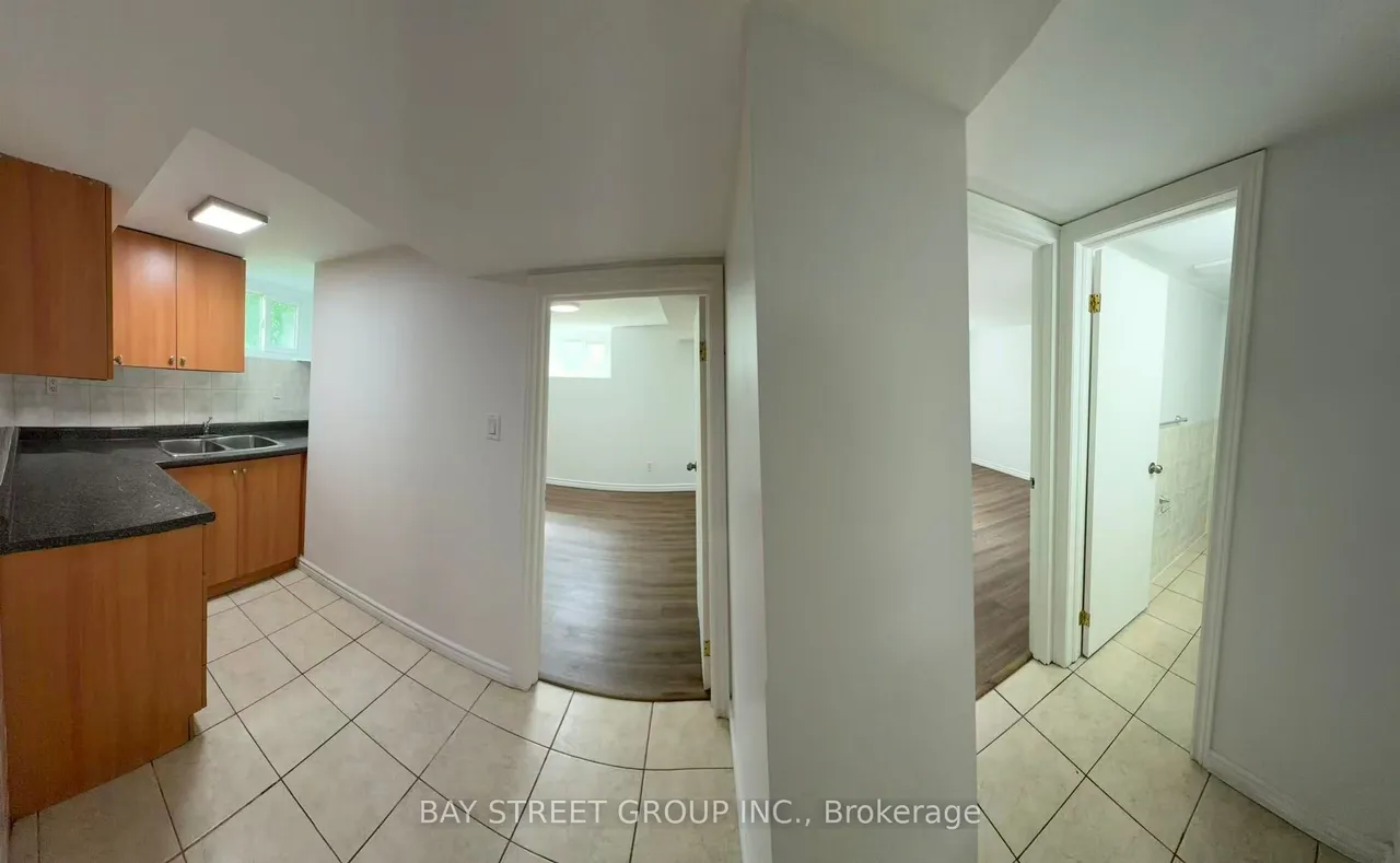 2212 Kennedy Road — photo 14