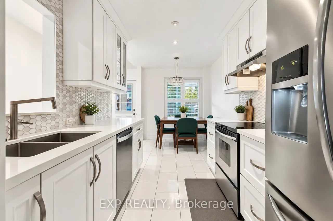 74 Elliottglen Drive — photo 3