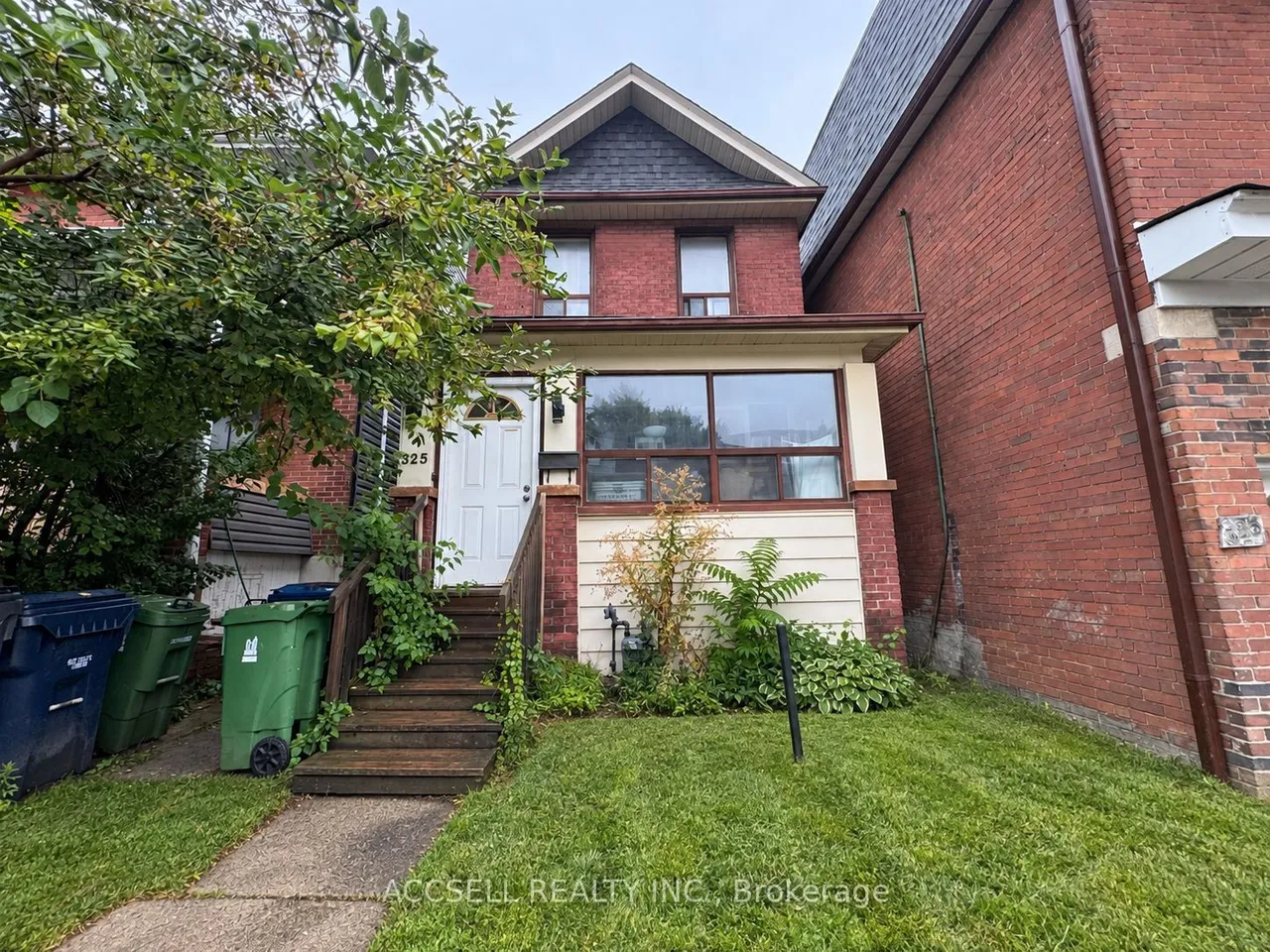 325 Greenwood Avenue