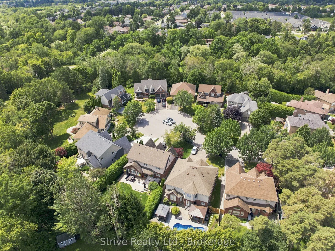 8 Rowland Court — photo 2
